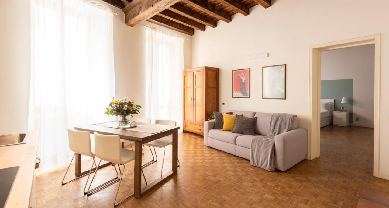 Charming Joivy Flat Next To Duomo Di Côme Extérieur photo